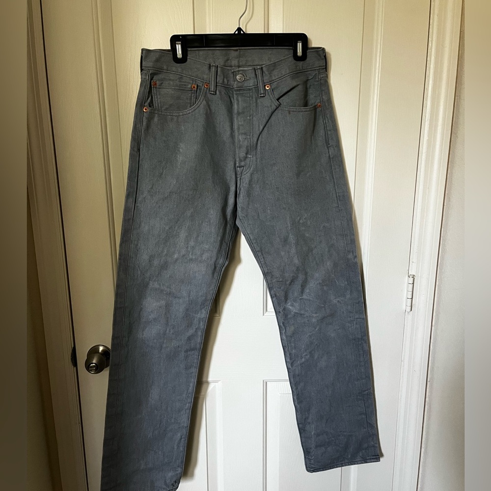 Levi light blue denim jeans